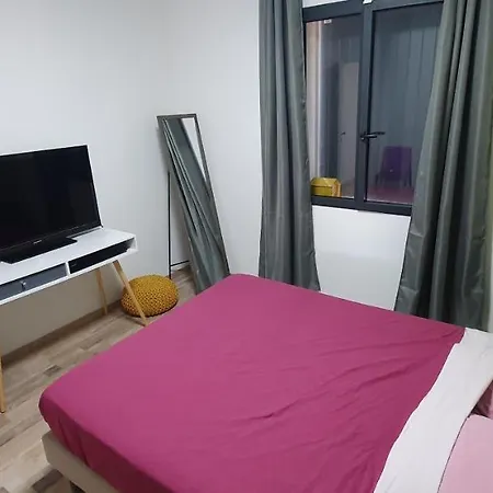 Chambre privée chez l'habitant *