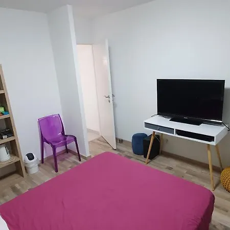 Chambre privée chez l'habitant Habitación en casa particular *